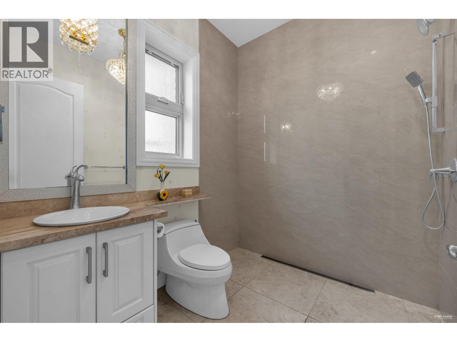 1019 W 47TH AVENUE, Vancouver