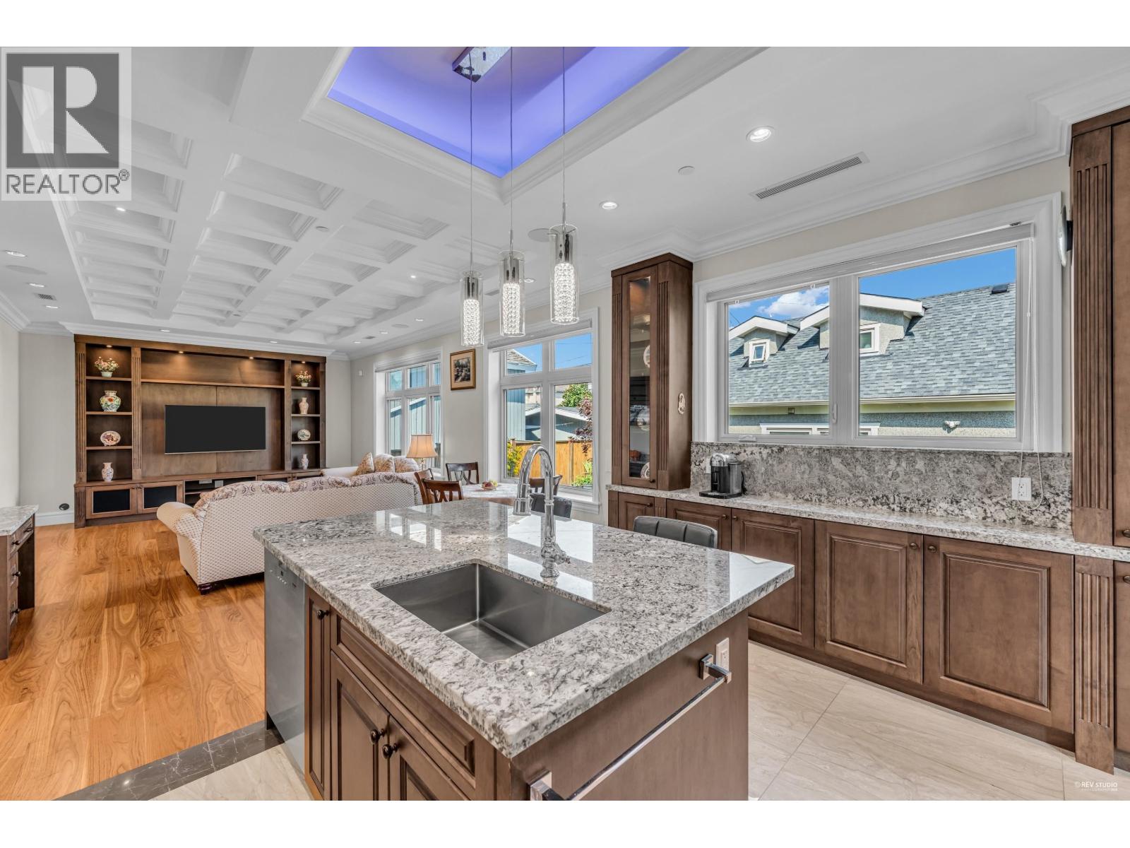 1019 W 47TH AVENUE, Vancouver