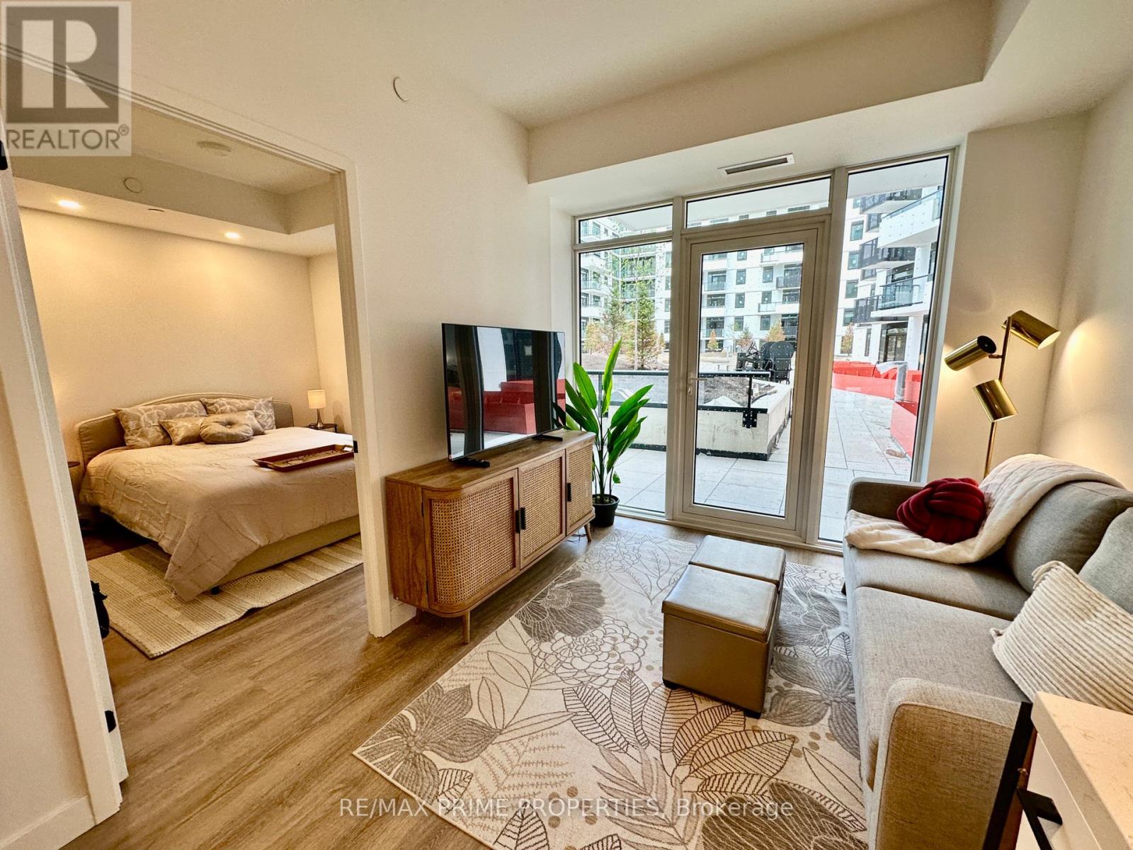 Photo 4 of 344 1050 Eastern Avenue, Toronto ON