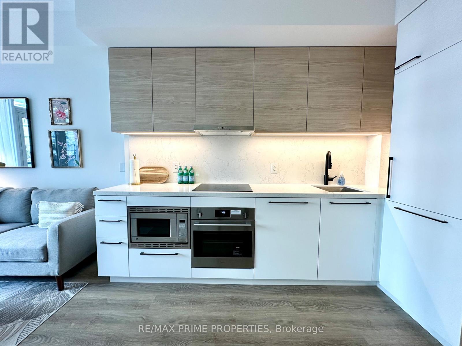 Photo 8 of 344 1050 Eastern Avenue, Toronto ON