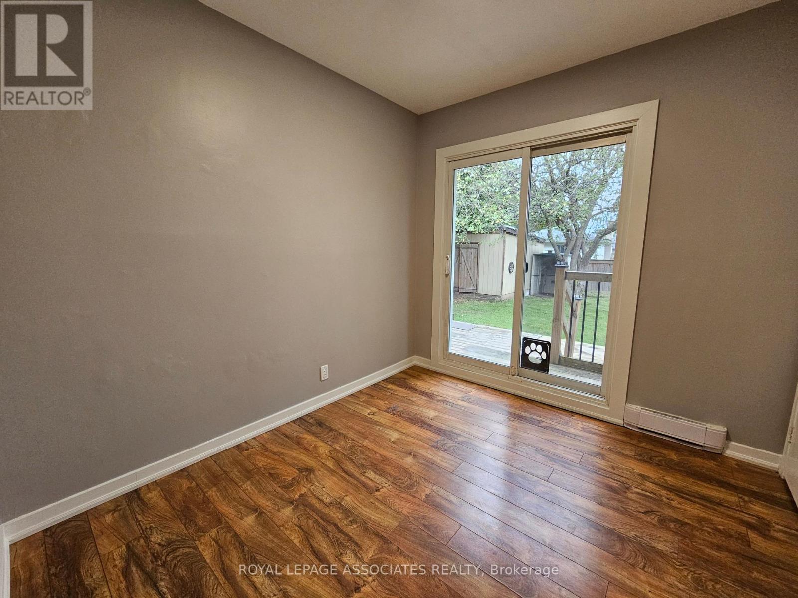 Photo 15 of 154 Burcher Road, Ajax ON