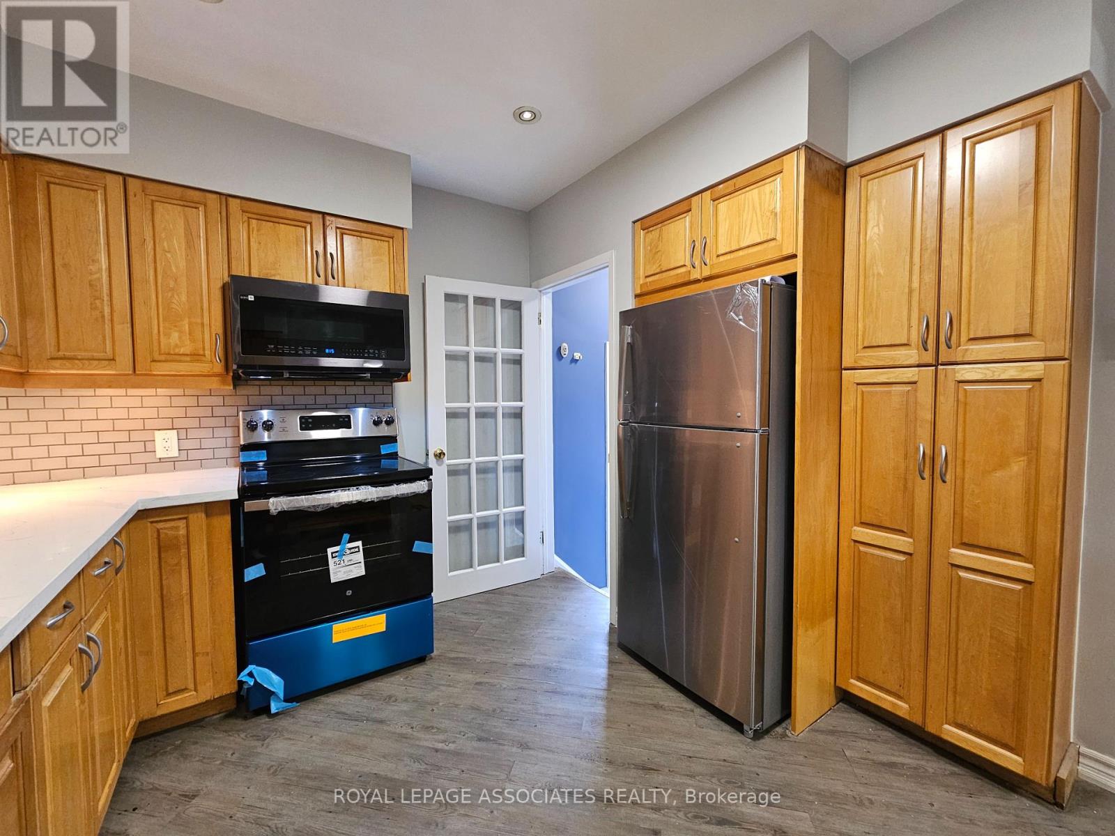 Photo 9 of 154 Burcher Road, Ajax ON