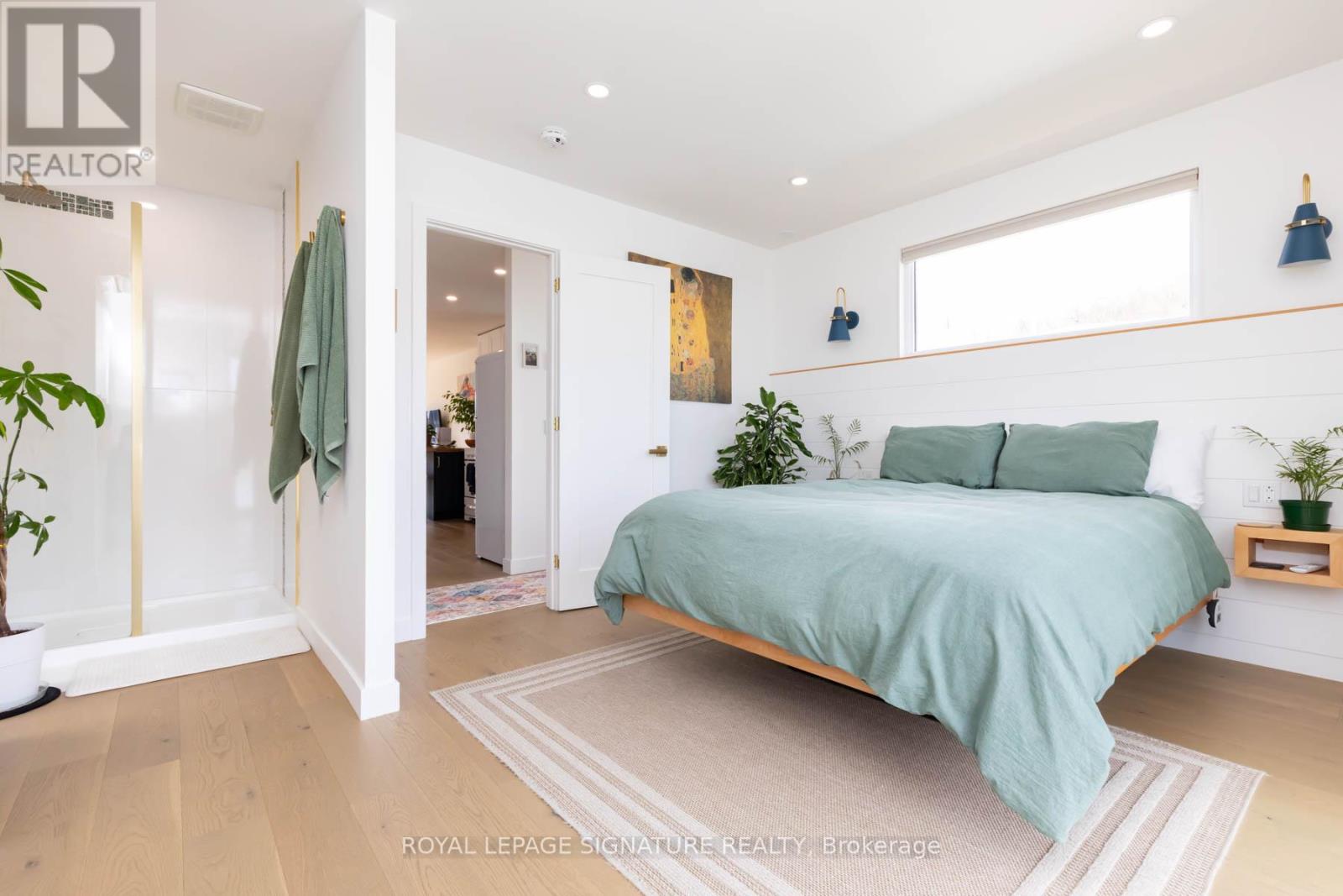 Photo 18 of E 65 7 Brimley Road S, Toronto ON