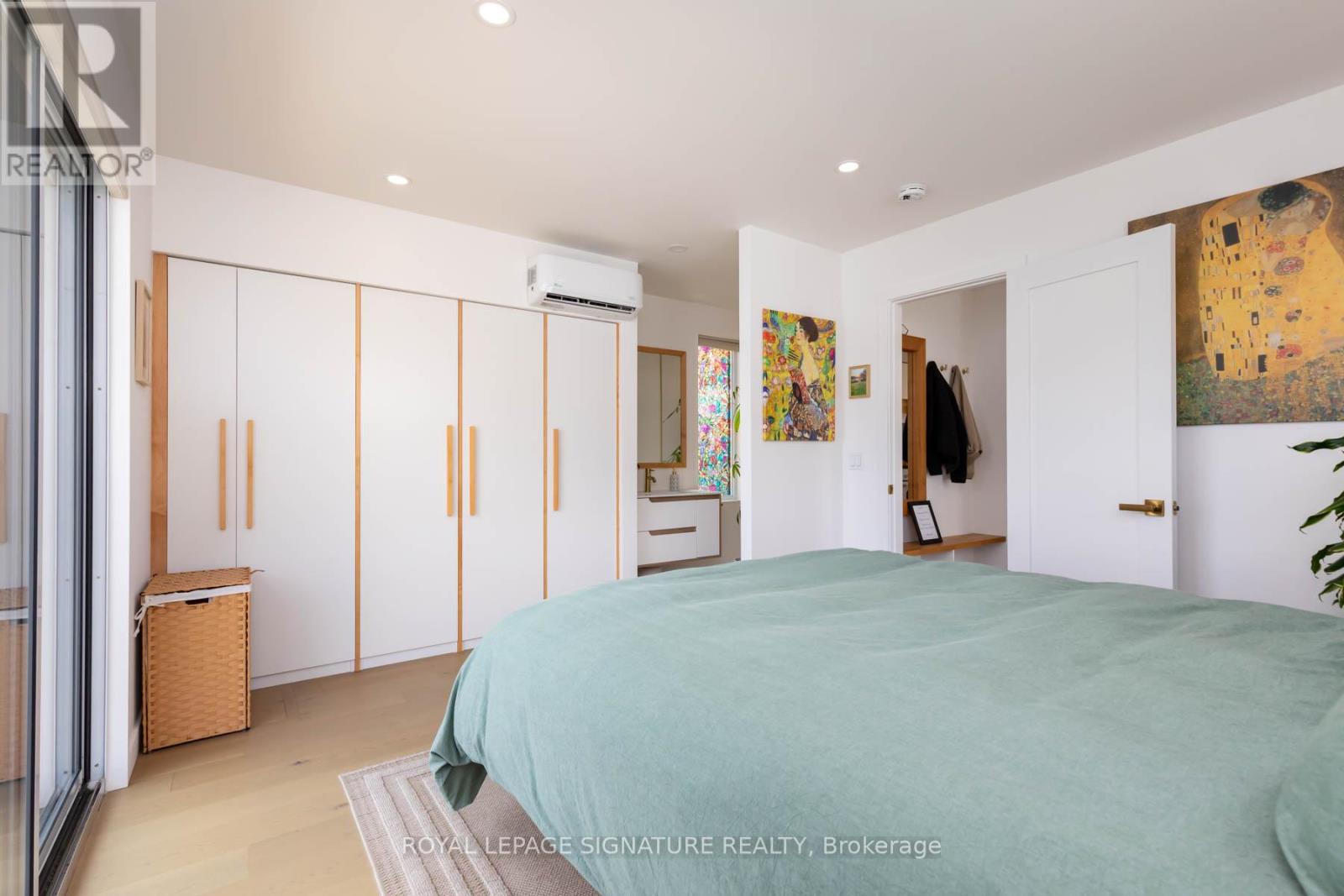Photo 20 of E 65 7 Brimley Road S, Toronto ON