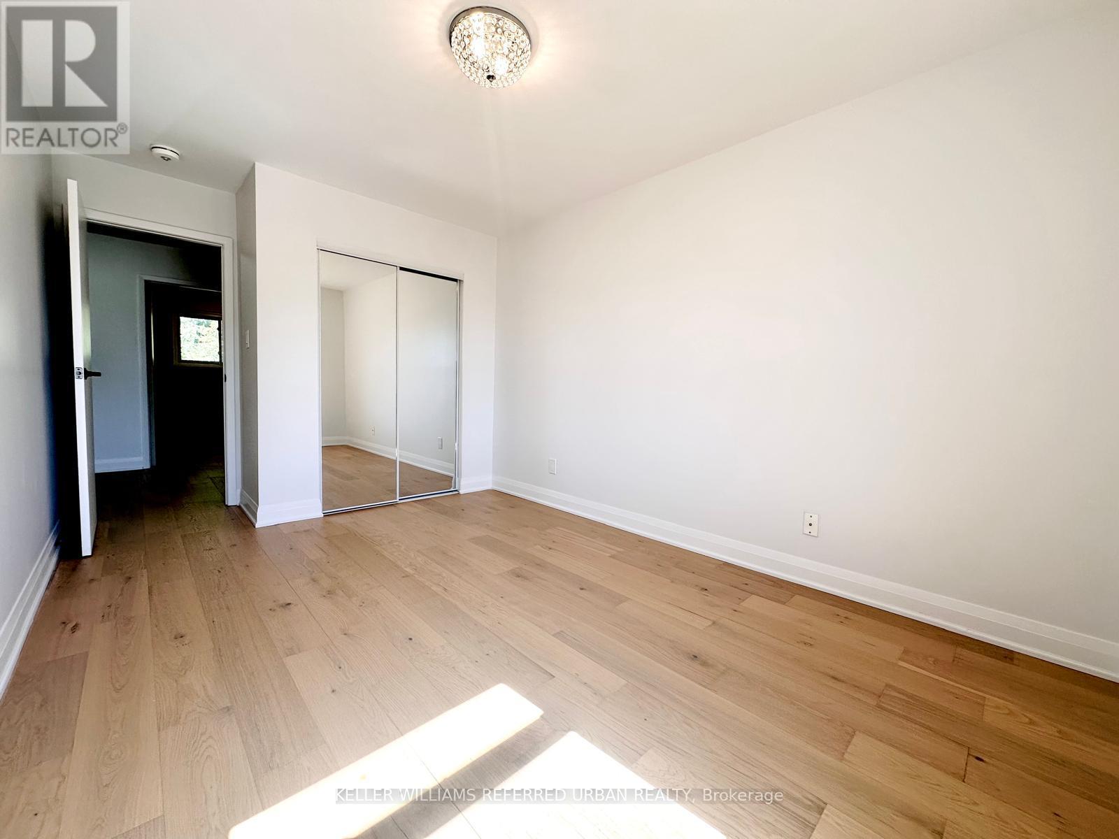 Photo 11 of Main 906 Marinet Crescent, Pickering ON