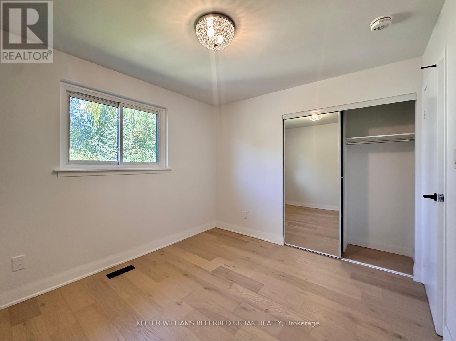 Photo 13 of Main 906 Marinet Crescent, Pickering ON