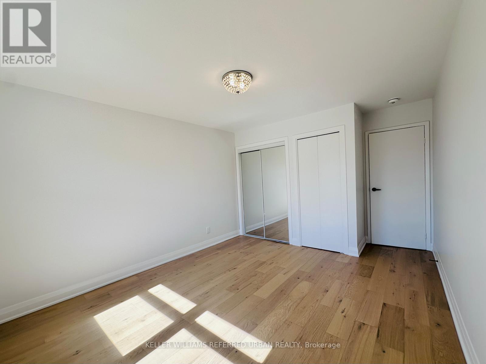 Photo 9 of Main 906 Marinet Crescent, Pickering ON