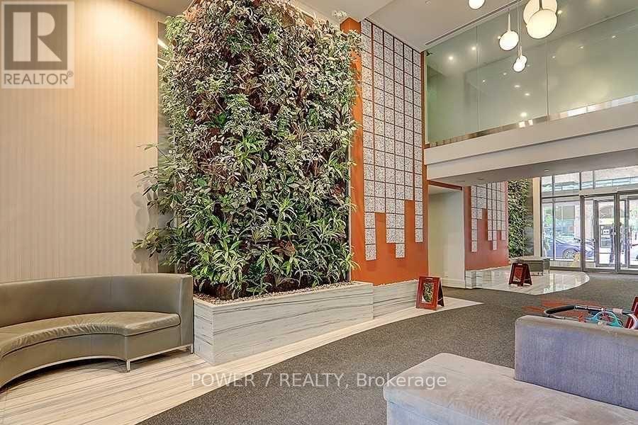 Photo 13 of 932 111 Elizabeth Street, Toronto ON