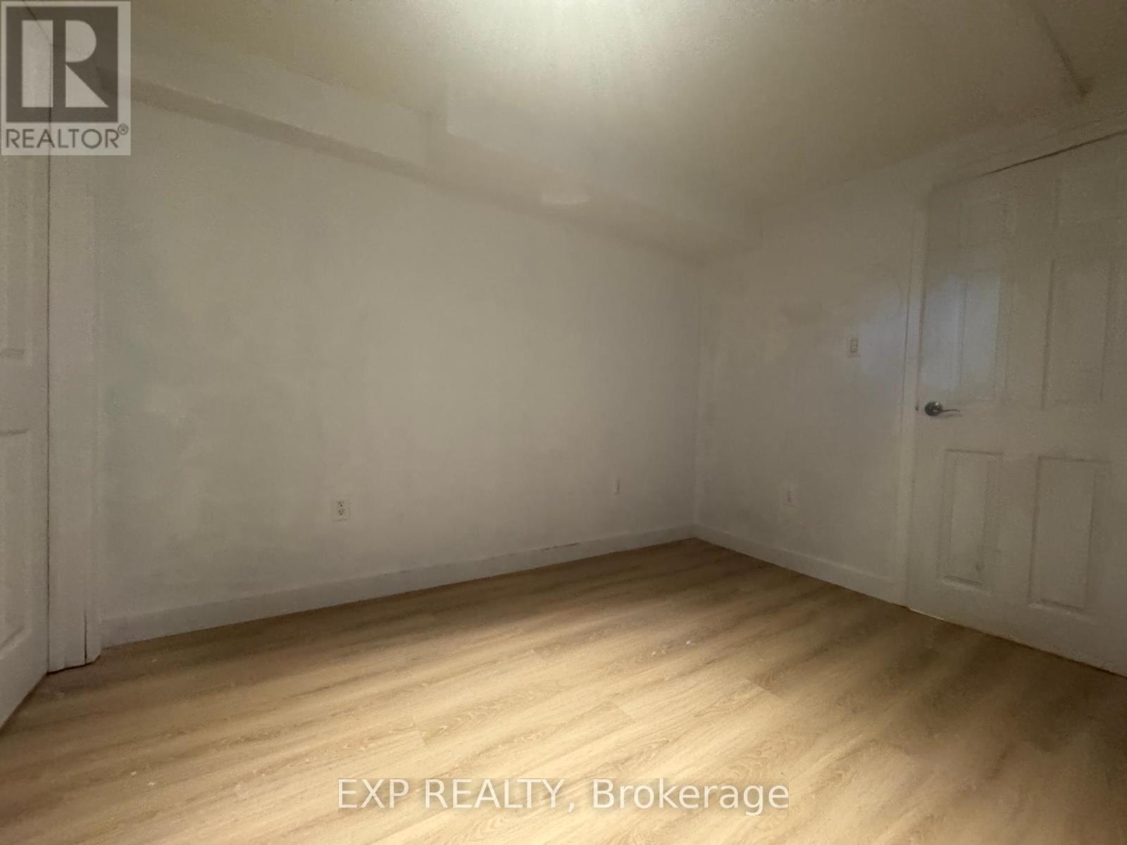 Photo 4 of Basement 210 Church Street, Georgina ON