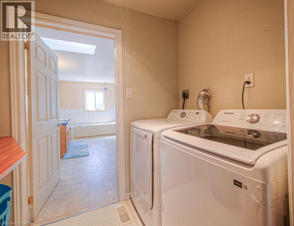 Photo 29 of 164 Green Valley Drive, Kitchener ON