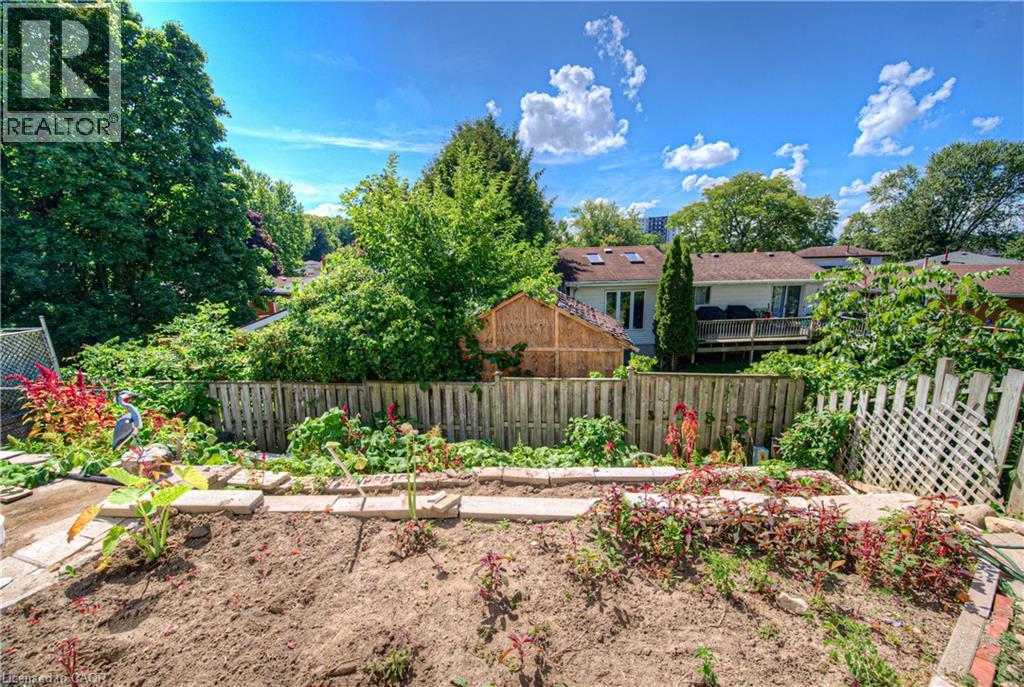 Photo 38 of 164 Green Valley Drive, Kitchener ON