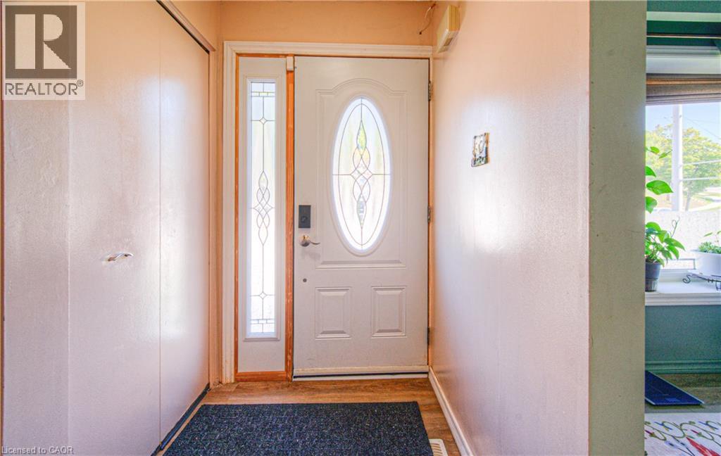 Photo 5 of 164 Green Valley Drive, Kitchener ON