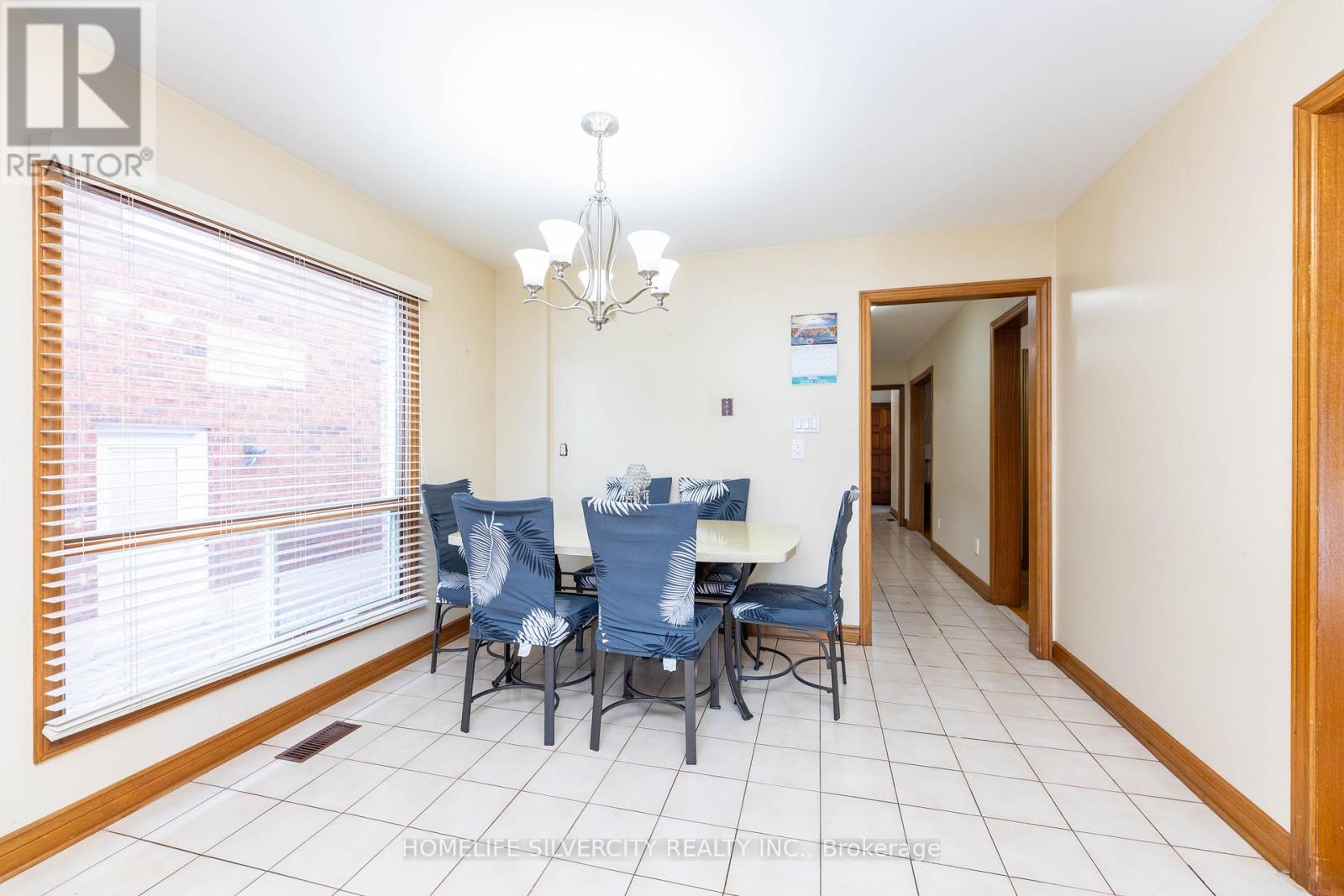Photo 20 of 144 Jackman Crescent, Vaughan ON