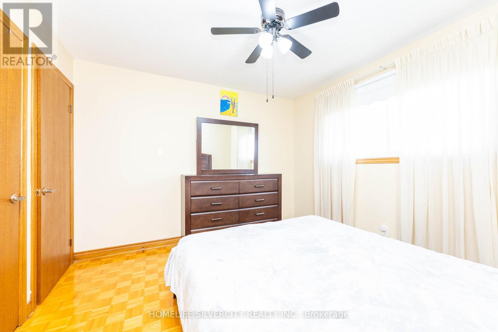Photo 37 of 144 Jackman Crescent, Vaughan ON