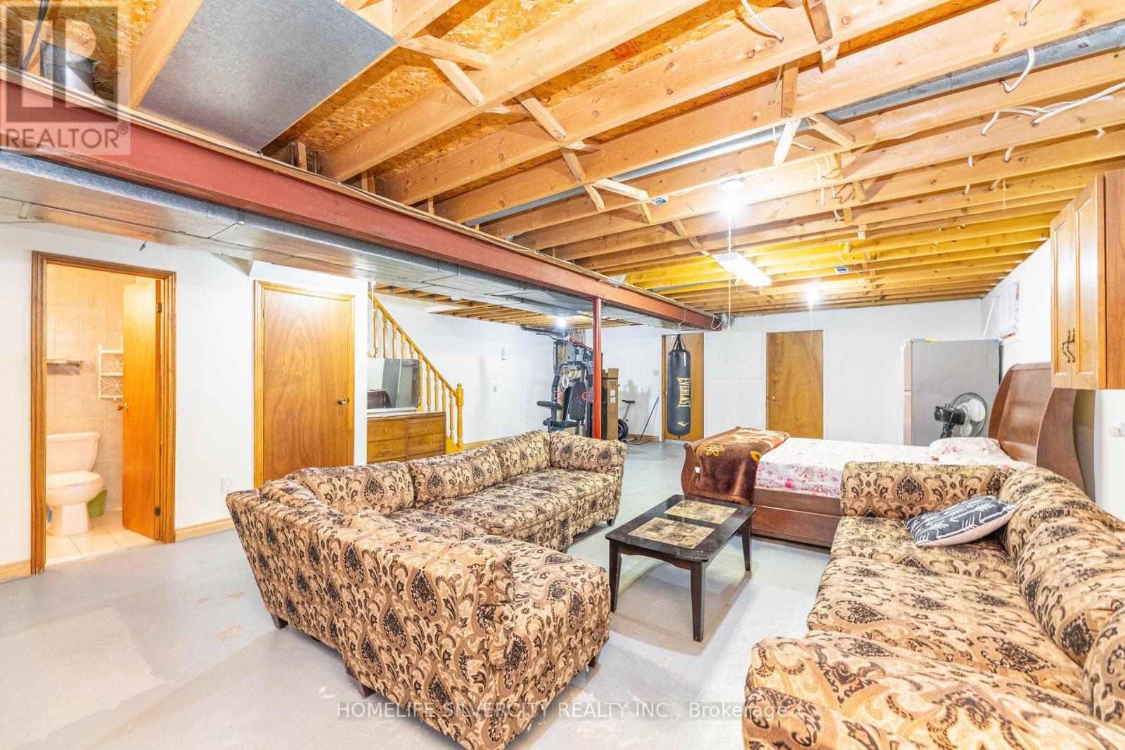 Photo 45 of 144 Jackman Crescent, Vaughan ON