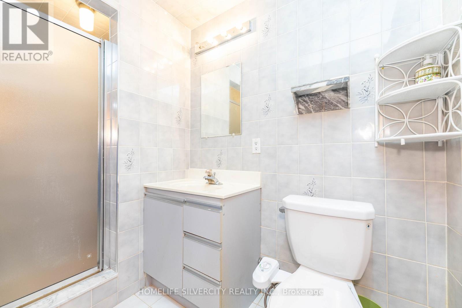 Photo 47 of 144 Jackman Crescent, Vaughan ON
