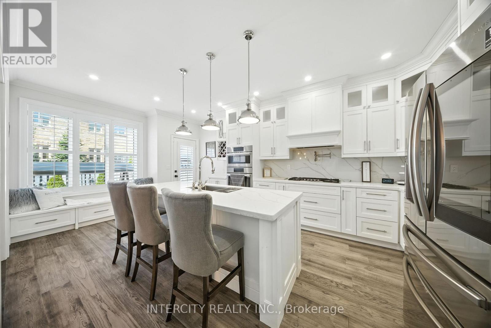 Photo 12 of 74 Terme Avenue, Vaughan ON