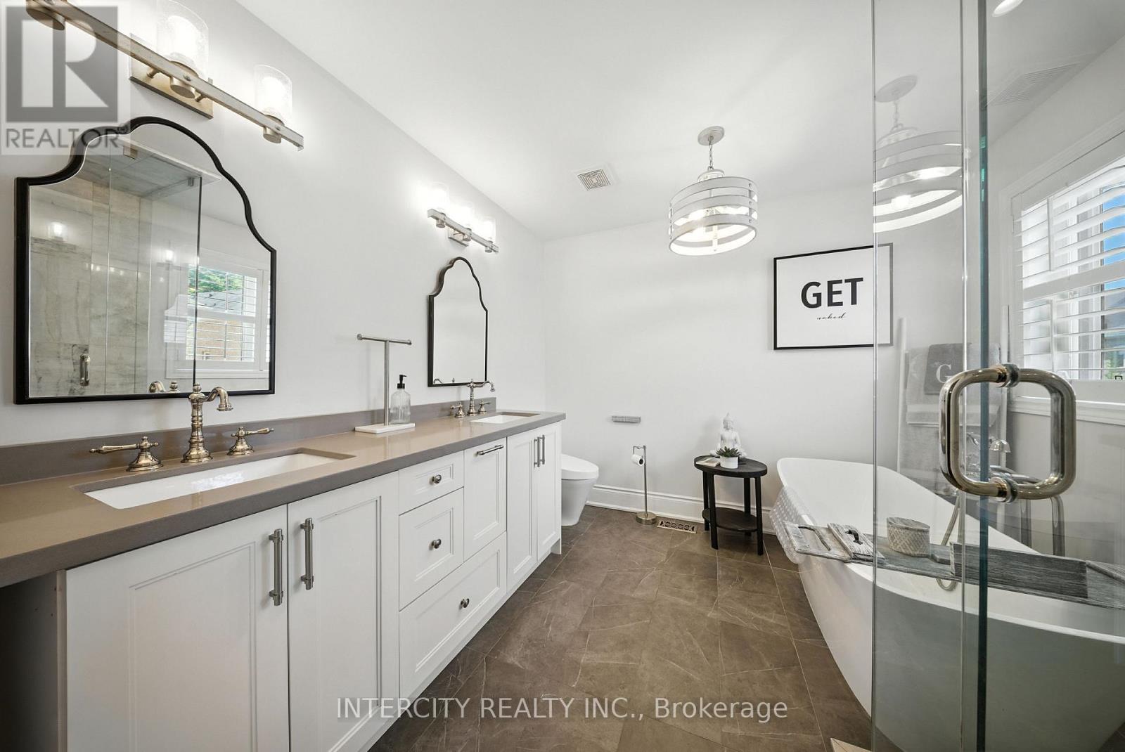 Photo 21 of 74 Terme Avenue, Vaughan ON