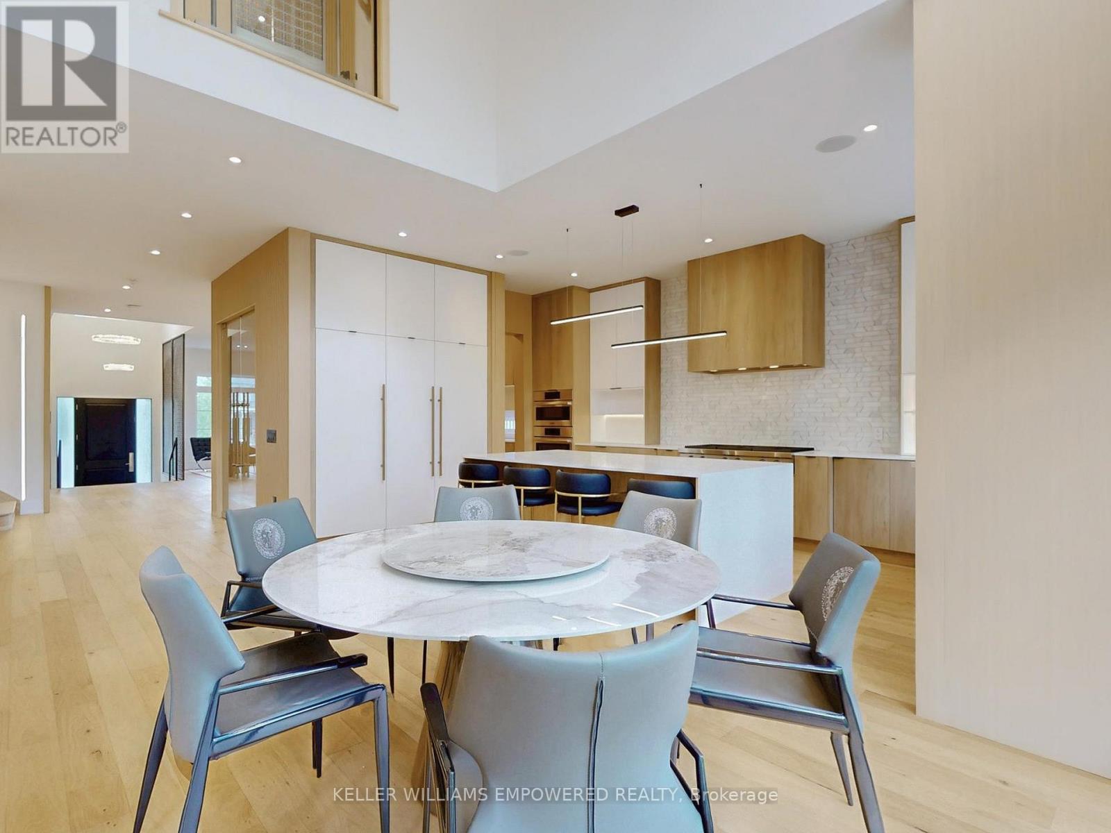 Photo 15 of 69 Snively Street, Richmond Hill ON