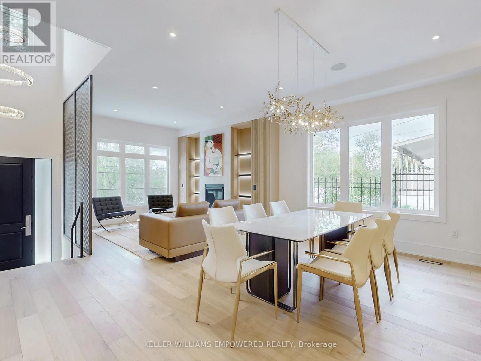 Photo 20 of 69 Snively Street, Richmond Hill ON