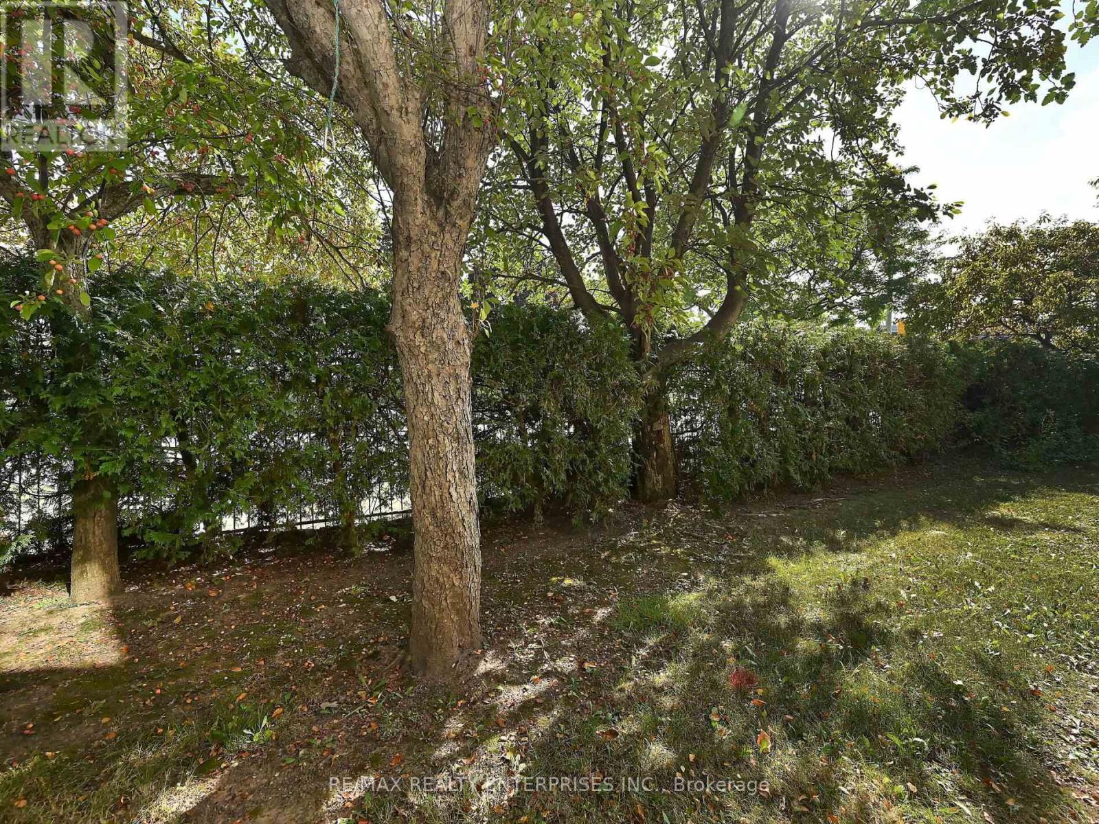 Photo 28 of 114 2205 South Millway Road, Mississauga ON