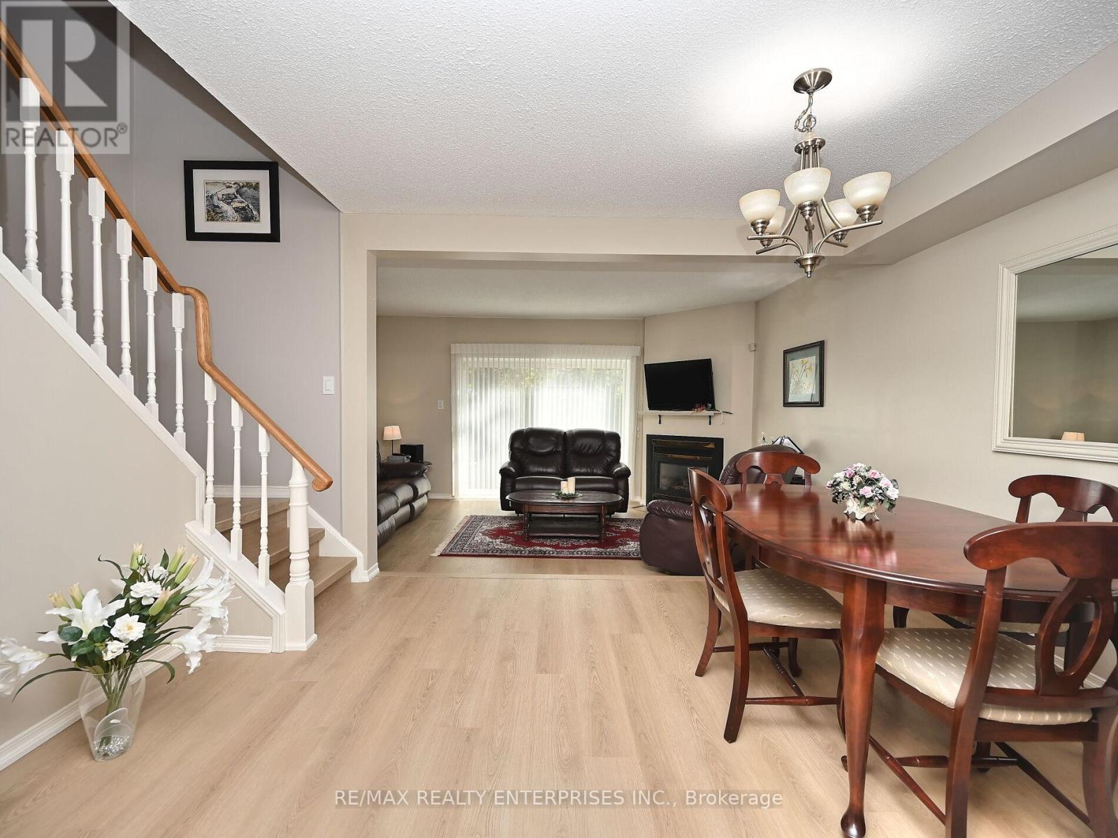 Photo 6 of 114 2205 South Millway Road, Mississauga ON