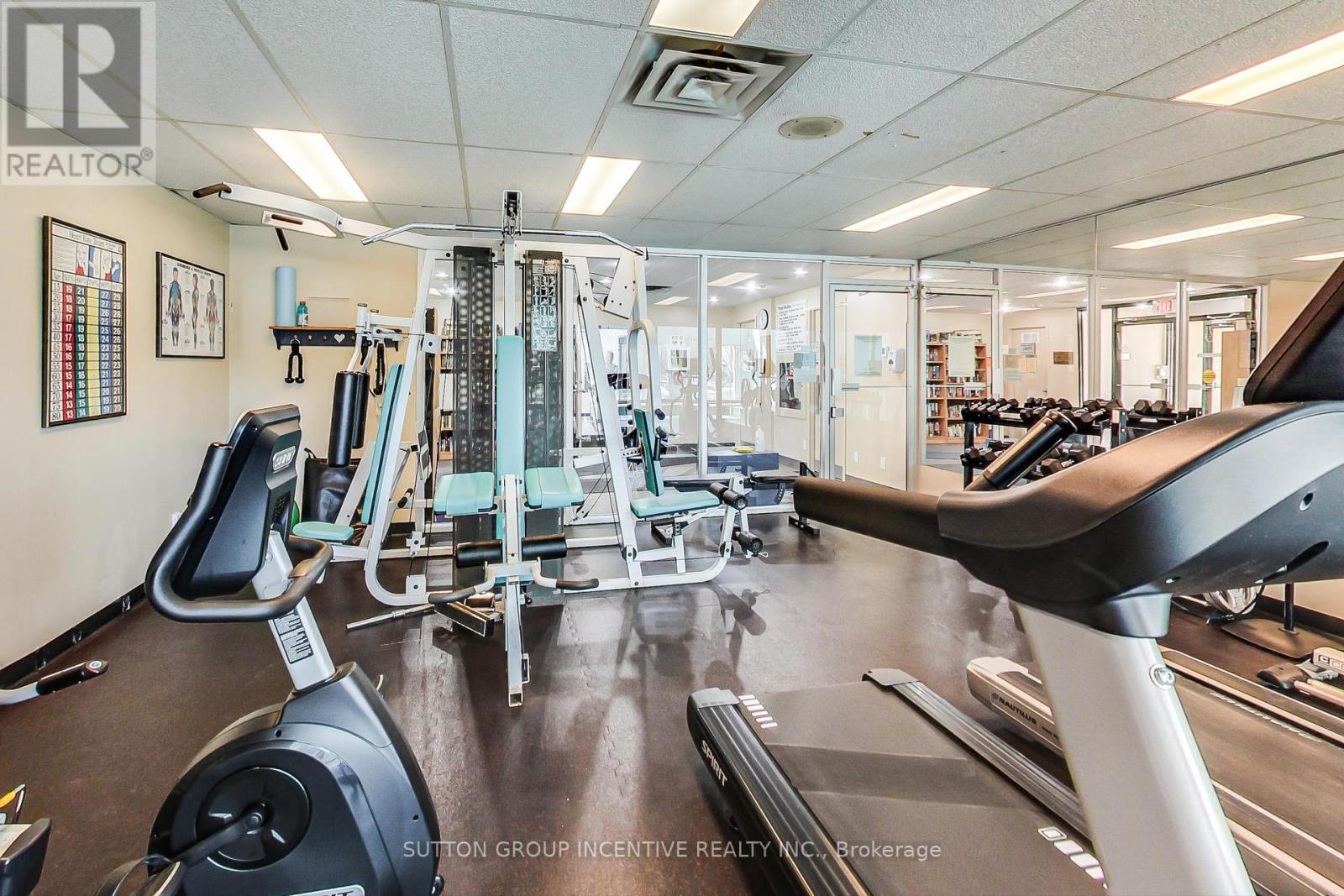 Photo 14 of 111 65 Ellen Street, Barrie ON