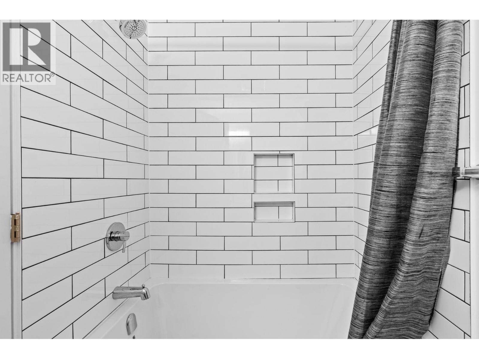 56 600 Boynton Place, Kelowna
