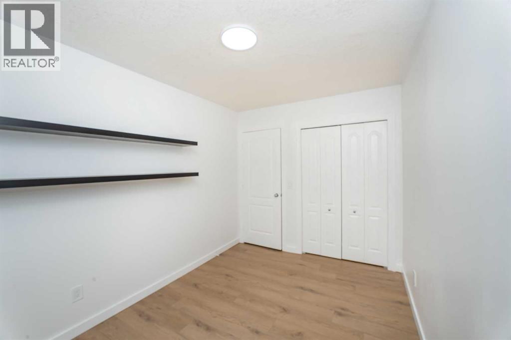 Photo 18 of 3 55 Collingwood Place Nw, Calgary AB