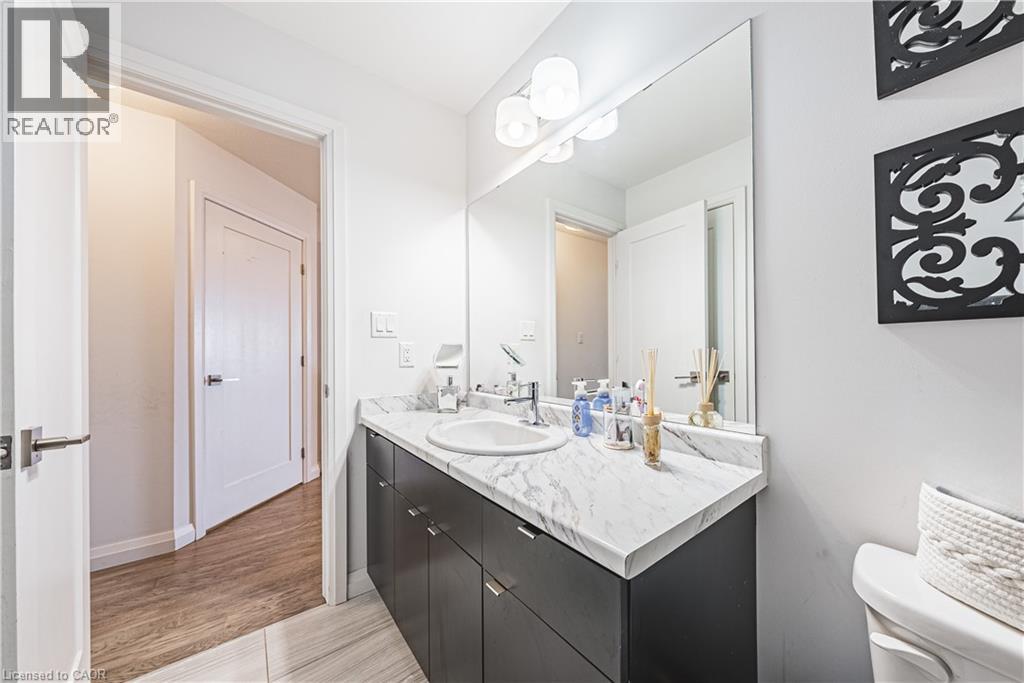 Photo 26 of 35 Midhurst Heights Unit 26, Stoney Creek ON