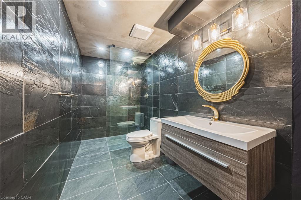 Photo 32 of 35 Midhurst Heights Unit 26, Stoney Creek ON