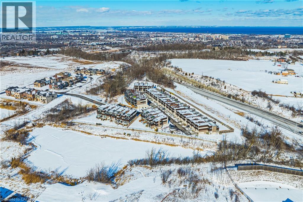 Photo 38 of 35 Midhurst Heights Unit 26, Stoney Creek ON