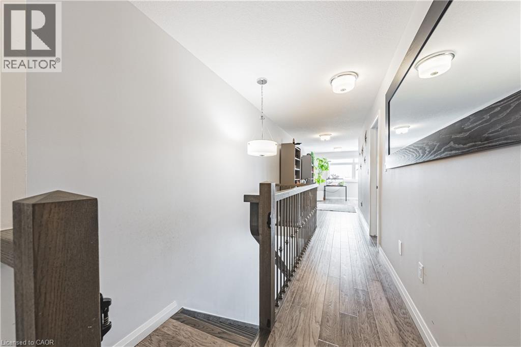 Photo 19 of 35 Midhurst Heights Unit 26, Stoney Creek ON