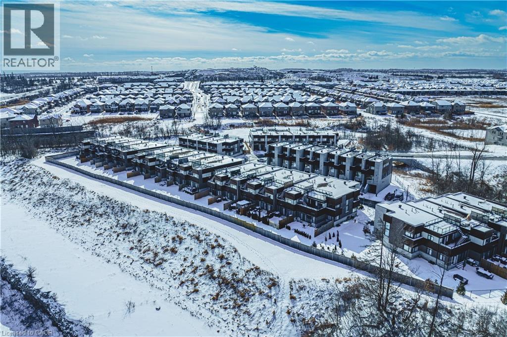 Photo 41 of 35 Midhurst Heights Unit 26, Stoney Creek ON