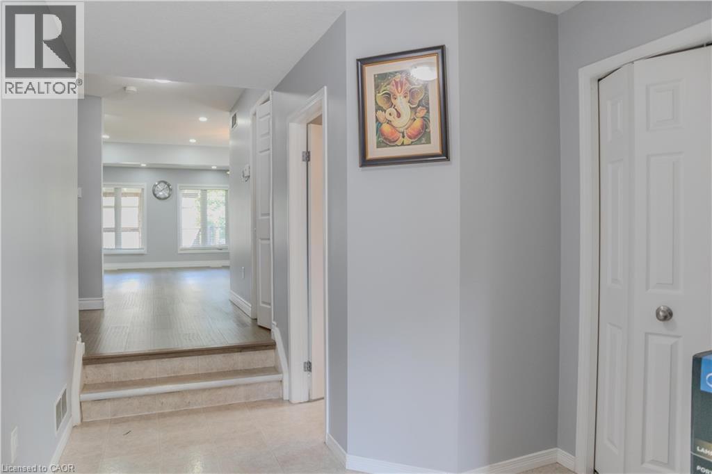 Photo 6 of 564 Woolgrass Avenue, Waterloo ON