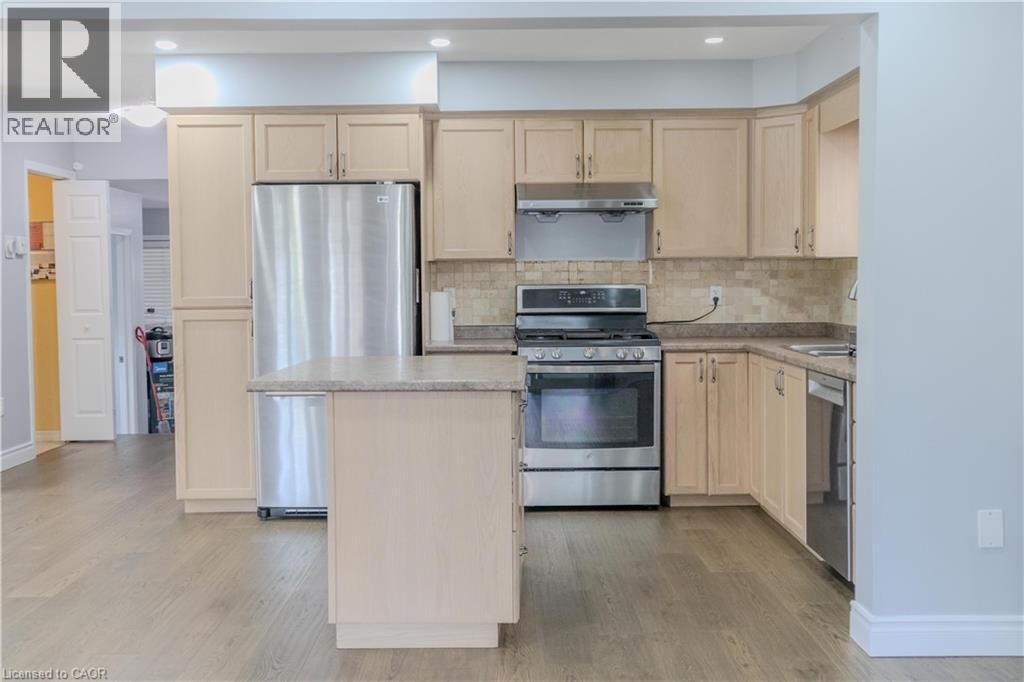 Photo 24 of 564 Woolgrass Avenue, Waterloo ON