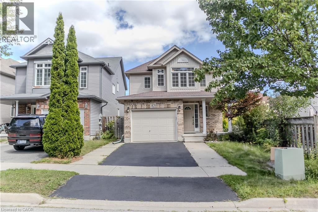 Photo 3 of 564 Woolgrass Avenue, Waterloo ON