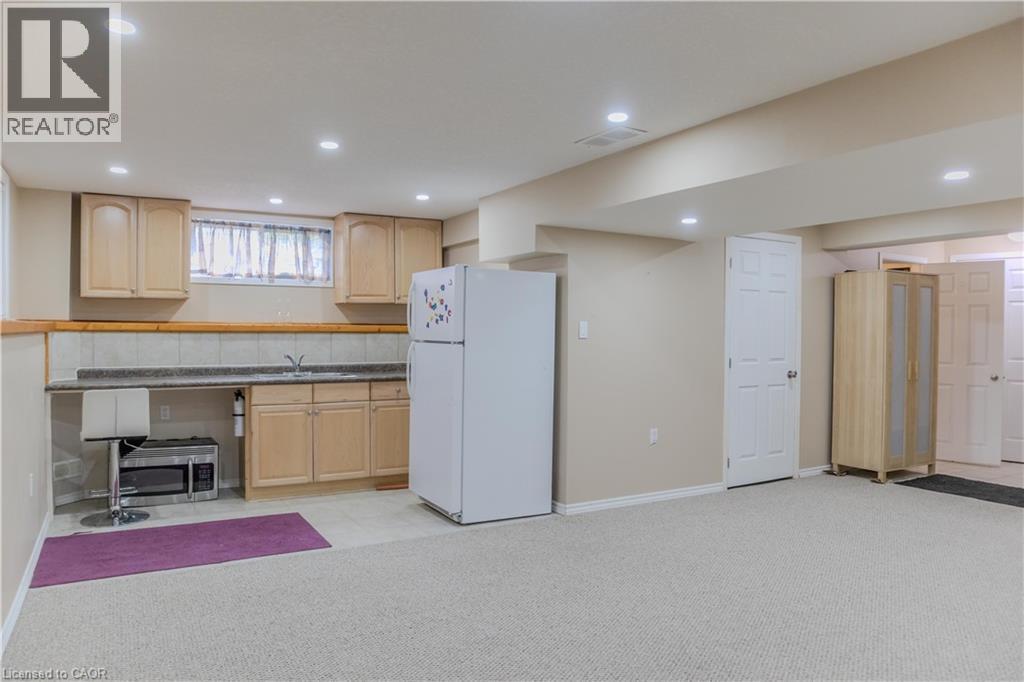 Photo 14 of 564 Woolgrass Avenue, Waterloo ON