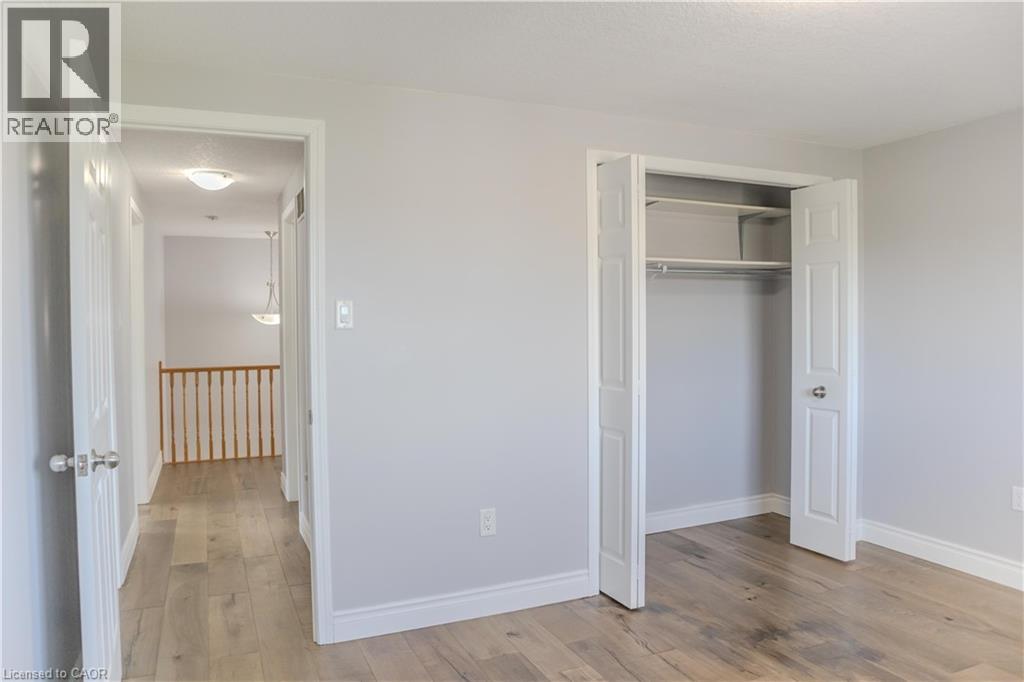 Photo 32 of 564 Woolgrass Avenue, Waterloo ON