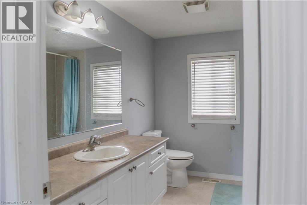 Photo 41 of 564 Woolgrass Avenue, Waterloo ON
