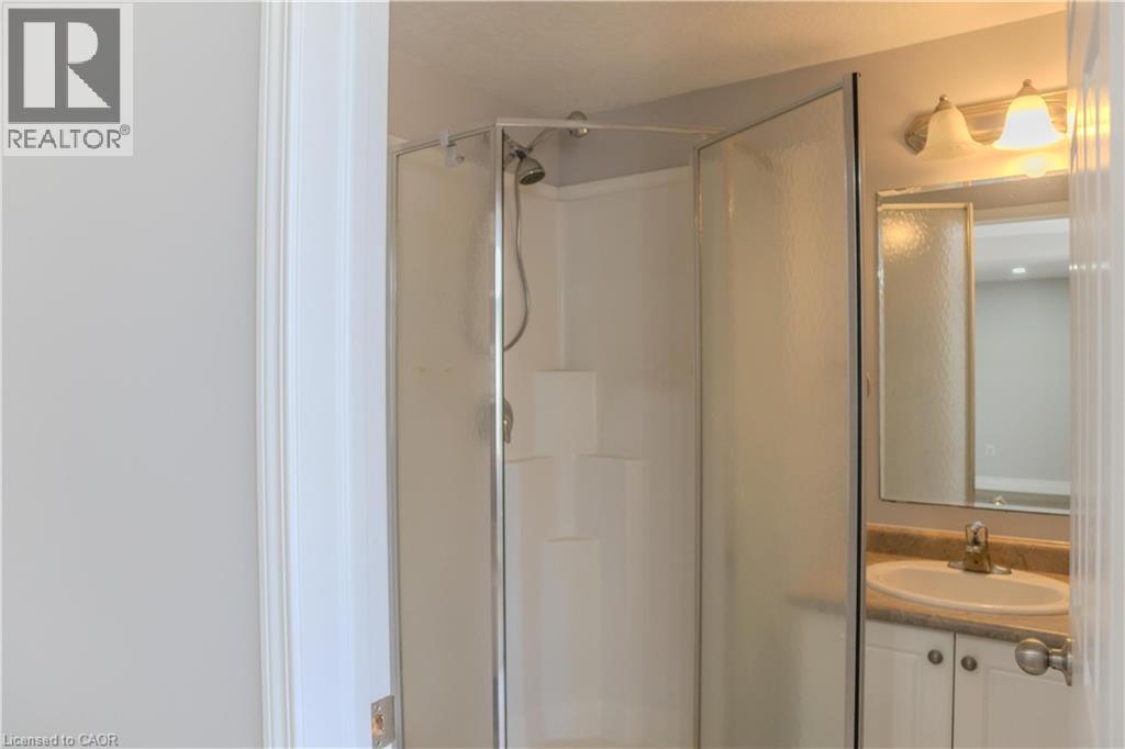 Photo 44 of 564 Woolgrass Avenue, Waterloo ON
