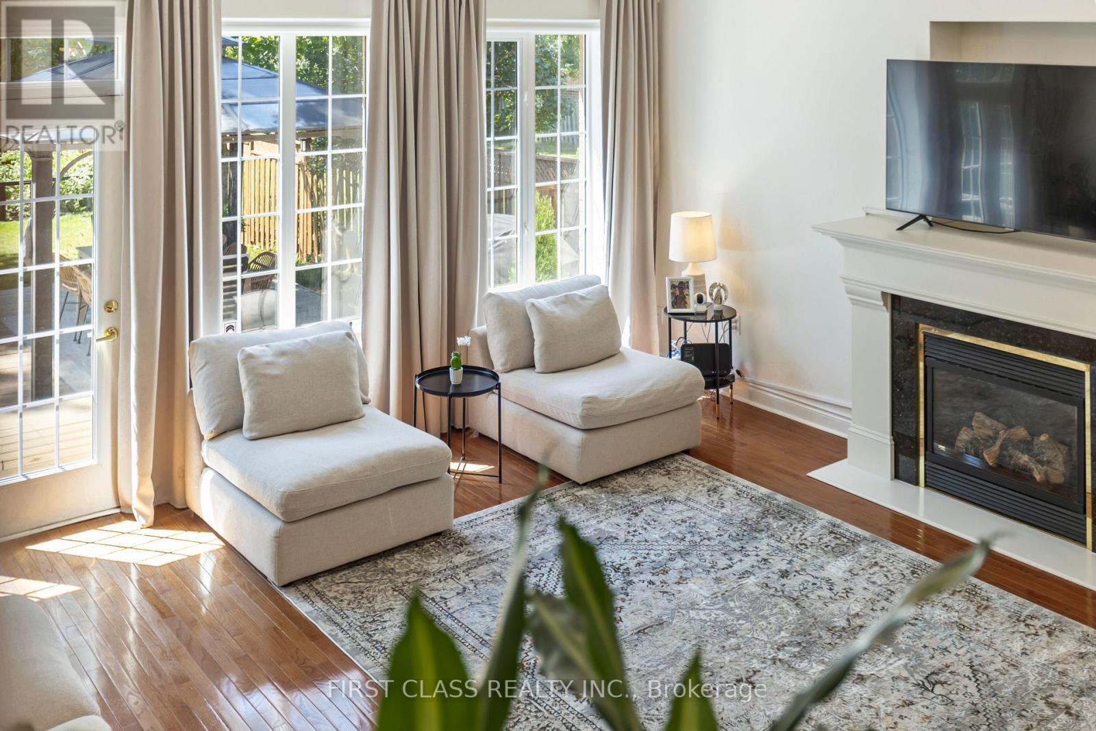 Photo 15 of 2292 Eighth Line Line E, Oakville ON