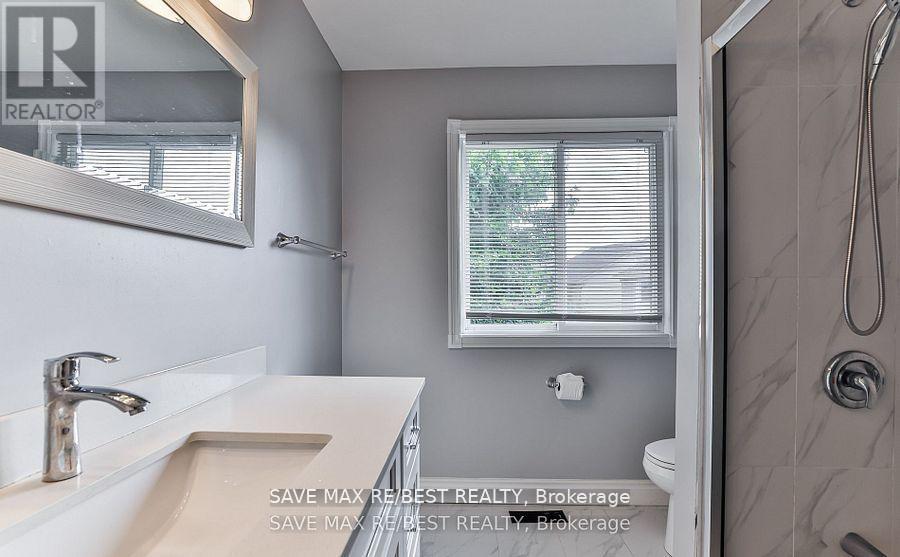Photo 24 of 5141 Oakley Drive, Burlington ON