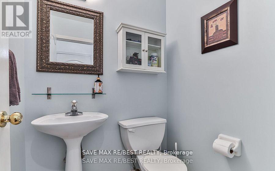 Photo 25 of 5141 Oakley Drive, Burlington ON