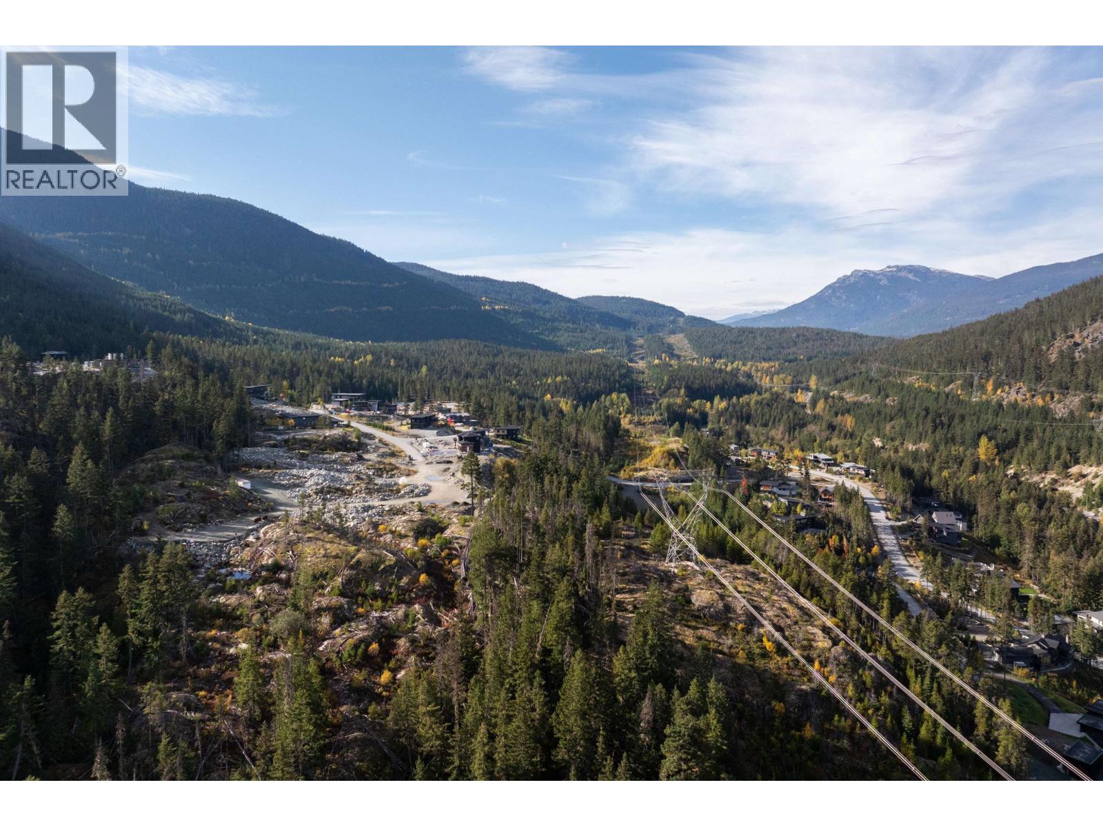 9366 WEDGEMOUNT PLATEAU DRIVE, Whistler