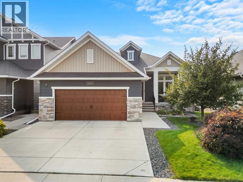 Photo 1 of 2253 Bayside Road Sw, Airdrie AB