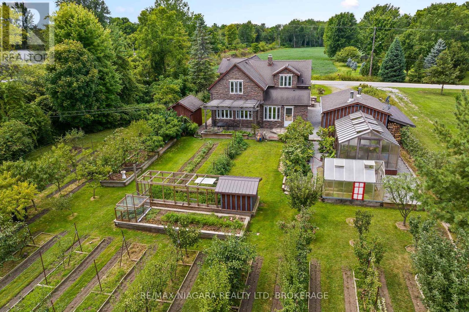 Photo 2 of 63023 Perry Road, Wainfleet ON