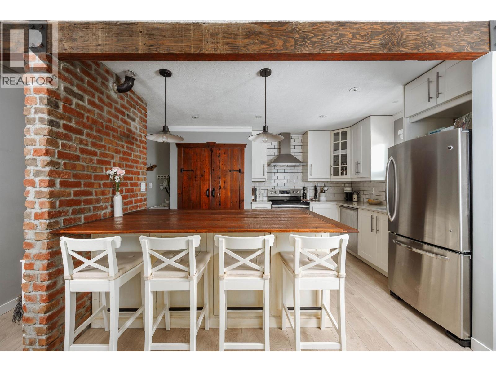 Photo 12 of 21 1182 W 7th Avenue, Vancouver BC