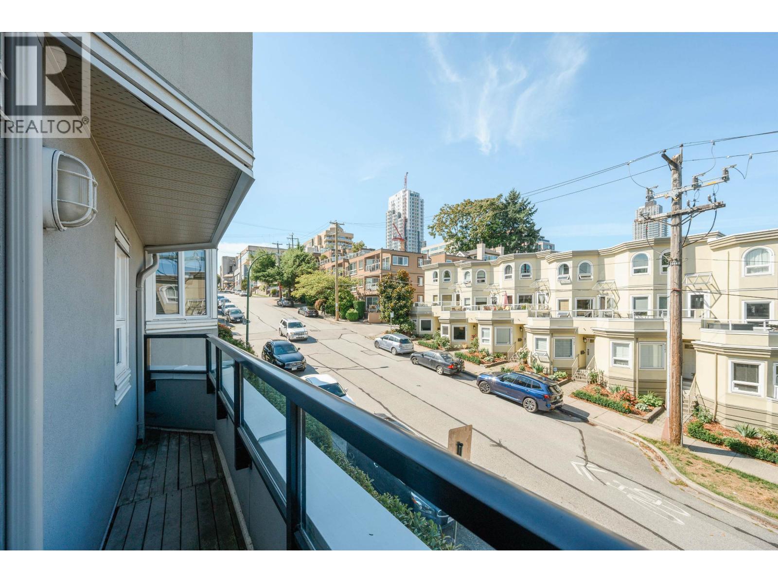 Photo 27 of 21 1182 W 7th Avenue, Vancouver BC