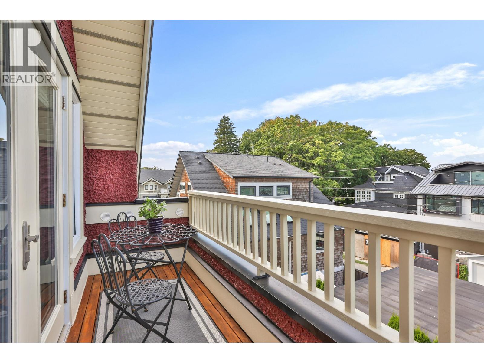 Photo 14 of 3487 W 2nd Avenue, Vancouver BC